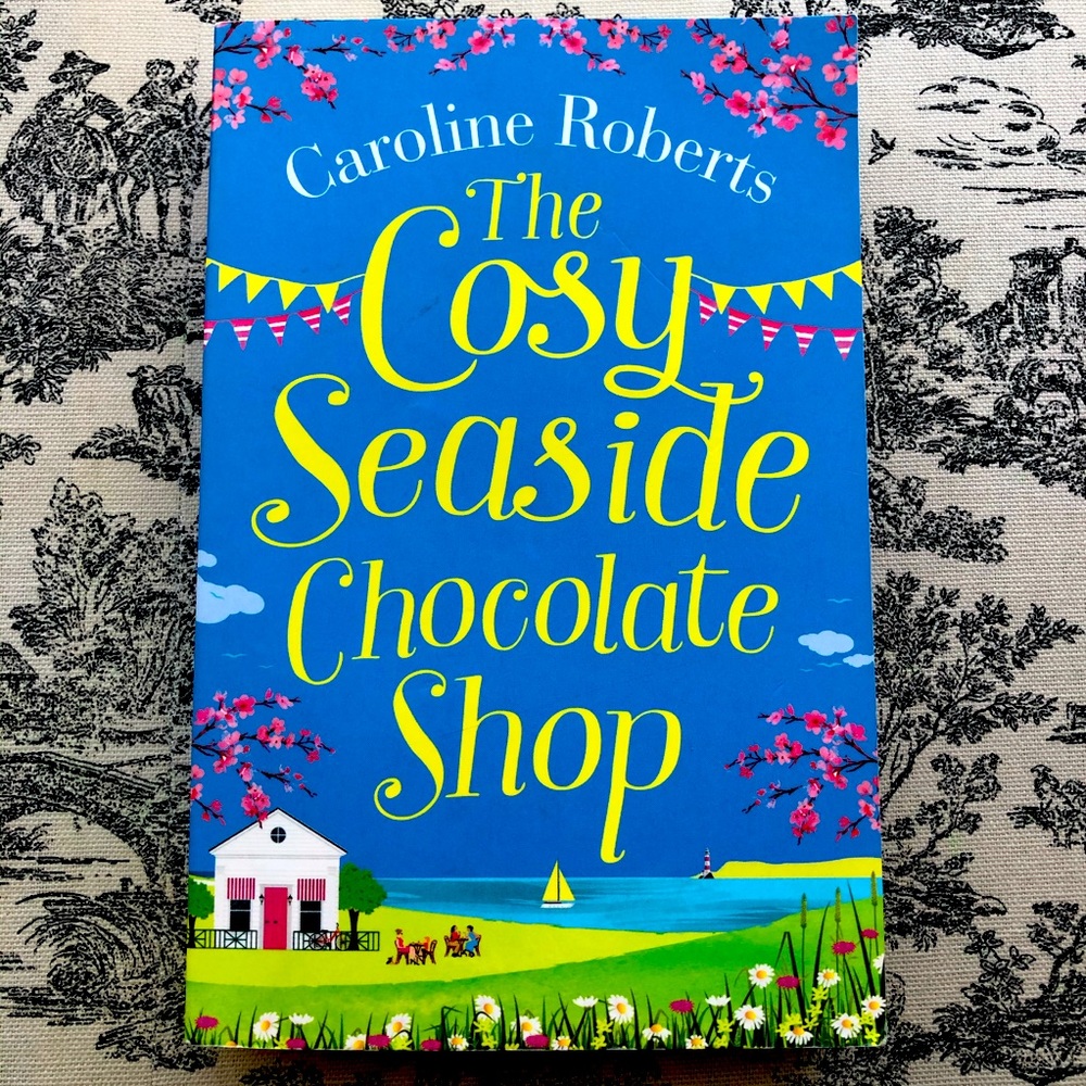 The Cosy Seaside Coffee Shop by Caroline Roberts